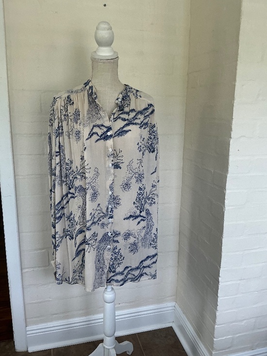 Free People Tops - FREE PEOPLE blouse